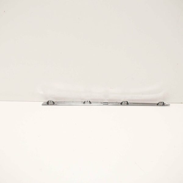 A1568850921 - New MB GLA X156 Radiator Grille Shell Left Top Trim A1568850921
