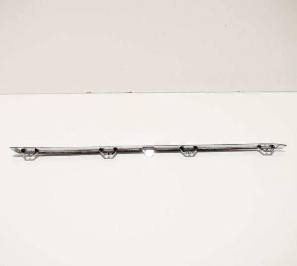A1568851021 - NEW MB GLA X156 RADIATOR GRILLE SHELL RIGHT TOP TRIM A1568851021 OEM