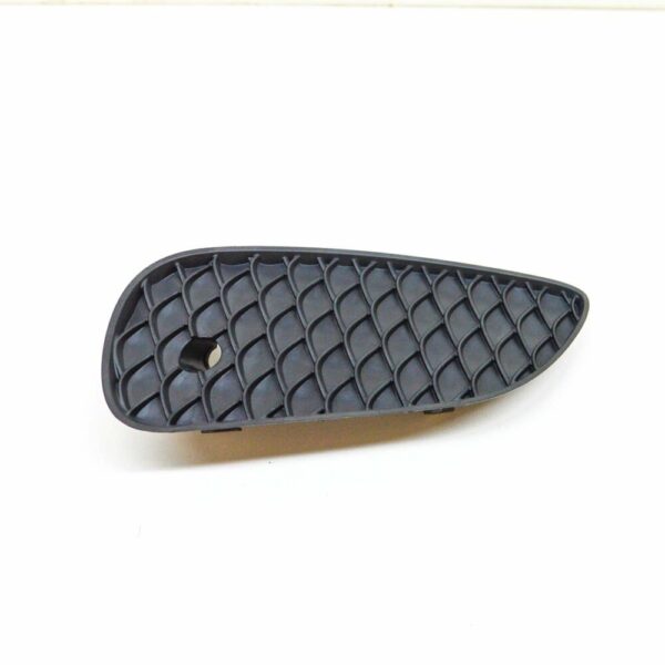 A1568853322 - NEW MERCEDES BENZ GLA X156 FRONT BUMPER LEFT GRILLE COVER A1568853322 GENUINE