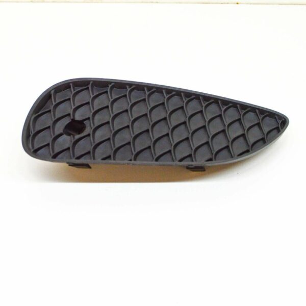 A1568853322 - NEW MERCEDES BENZ GLA X156 FRONT BUMPER LEFT GRILLE COVER A1568853322 GENUINE