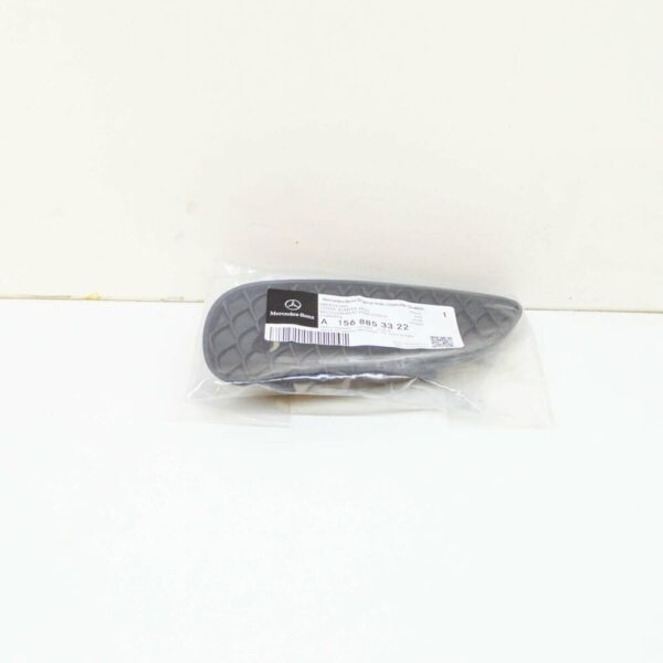 A1568853322 - NEW MERCEDES BENZ GLA X156 FRONT BUMPER LEFT GRILLE COVER A1568853322 GENUINE