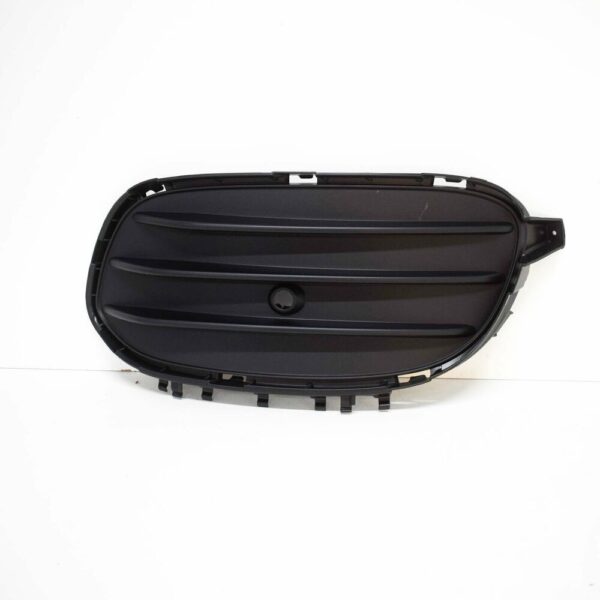 A1568858800 - NEW MERCEDES-BENZ GLA X156 FRONT BUMPER RIGHT GRILLE COVER A1568858800