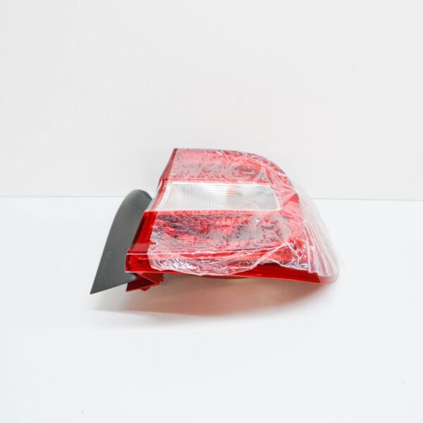A1569060858 - MERCEDES-BENZ GLA X156 Rear Right Outer Taillight A1569060858 NEW