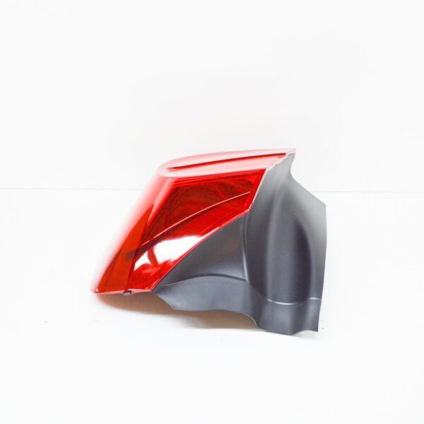 A1569062058 - NEW MERCEDES-BENZ GLA X156 REAR RIGHT TAIL LIGHT A1569062058 ORIGINAL