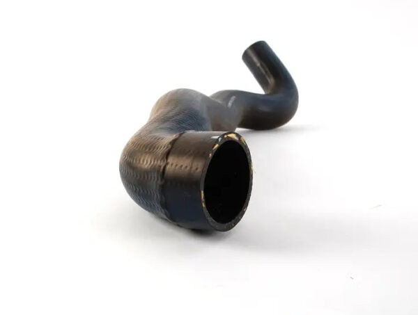 A1635010182 - NEW MERCEDES-BENZ ML W163 RADIATOR UPPER HOSE A1635010182 98-04 ORIGINAL