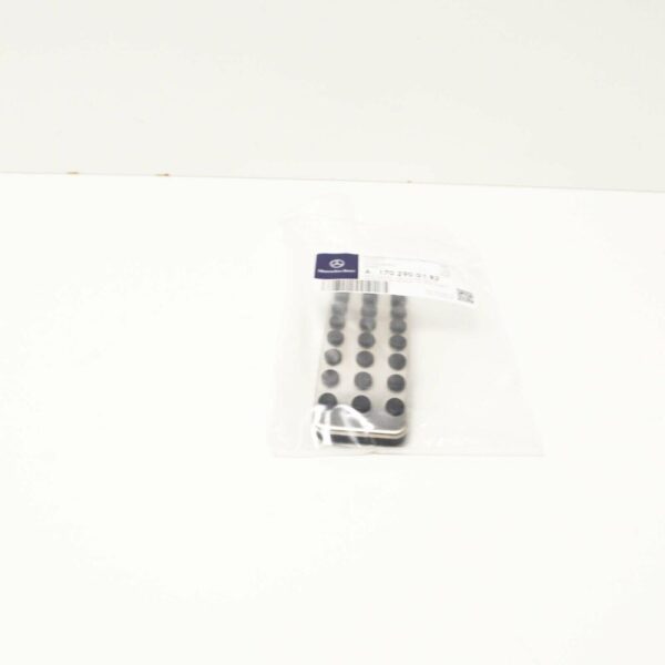 A1643000082 - NEW MERCEDES BENZ M CLASS W164 DRIVING PEDAL COVER A1643000082 ORIGINAL