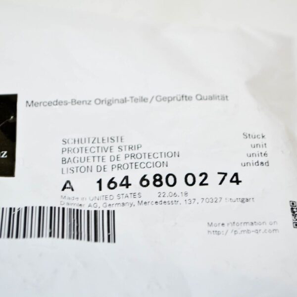 A1646800274 - Mercedes-Benz M W164 side sill holder front right A1646800274 NEW ORIGINAL