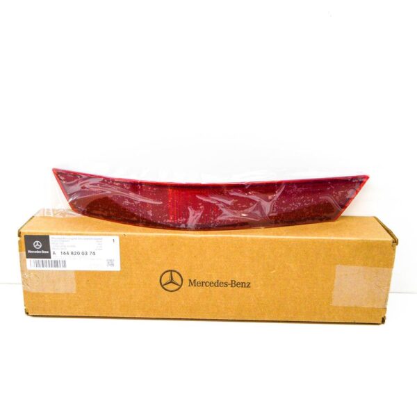 A1648200374 - Mercedes-Benz ML-Class W164 Rear Bumper Left Reflector A1648200374 NEW