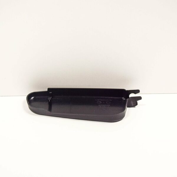A1648240049 - NEW MERCEDES BENZ GL X164 FRONT RIGHT WIPER ARM CAP A1648240049