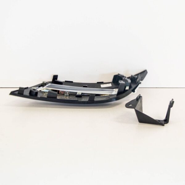 A1648802024 - NEW MERCEDES BENZ ML W164 FRONT BUMPER RIGHT GRILLE COVER A1648802024 ORIGINAL