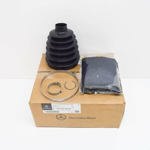 A1663300085 - NEW MERCEDES-BENZ GLE W166 FRONT RIGHT OUTSIDE BOOT A1663300085