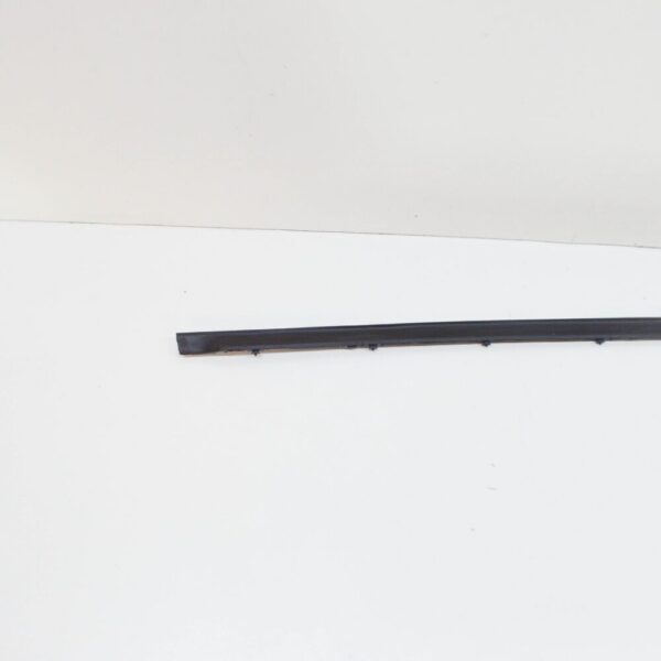 A1666980262 - NEW MERCEDES-BENZ GLE W166 FRONT RH LOWER DOOR COVER STRIP A1666980262 ORIGINAL