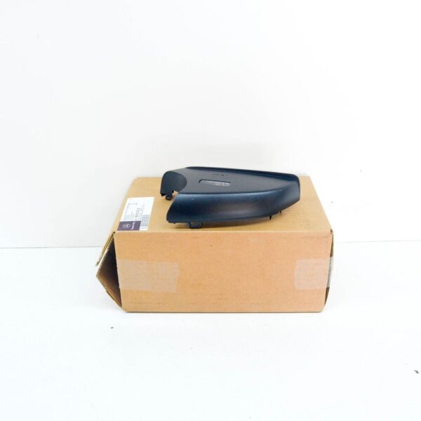 A1668100415 - MB GLE W166 door mirror cover front right lower part A1668100415 part