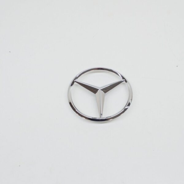 A1668170016 - NEW MERCEDES-BENZ ML-CLASS W166 REAR TAILGATE BADGE A1668170016 2014 ORIGINAL