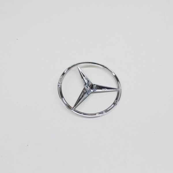 A1668170016 - NEW MERCEDES-BENZ ML-CLASS W166 REAR TAILGATE BADGE A1668170016 2014 ORIGINAL
