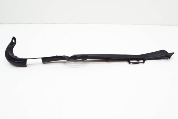 A1668260291 - MB GLE W166 Front Right Headlight Housing Gasket A1668260291 NEW GENUINE