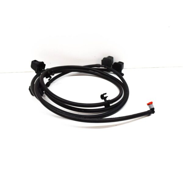 A1668600992 - Mercedes-Benz GLE W166 wiper nozzle hose A1668600992