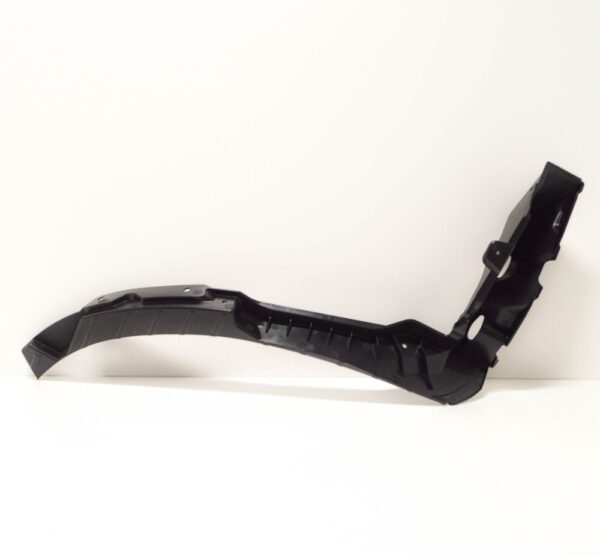 A1668853200 - NEW MB GLS X166 AMG FRONT RIGHT BUMPER LOWER MOUNT A1668853200 ORIGINAL