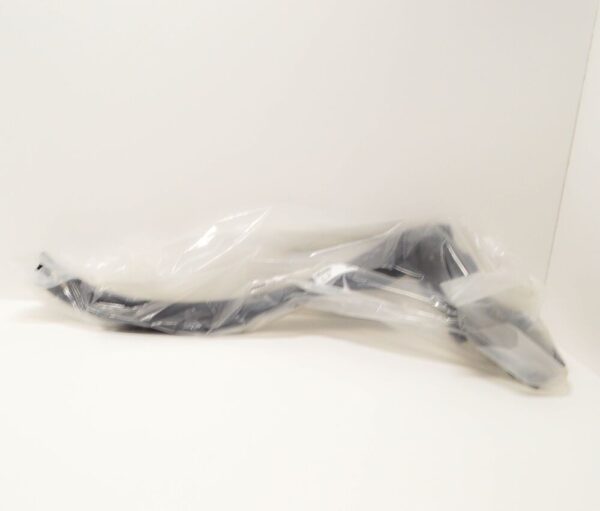 A1668853200 - NEW MB GLS X166 AMG FRONT RIGHT BUMPER LOWER MOUNT A1668853200 ORIGINAL