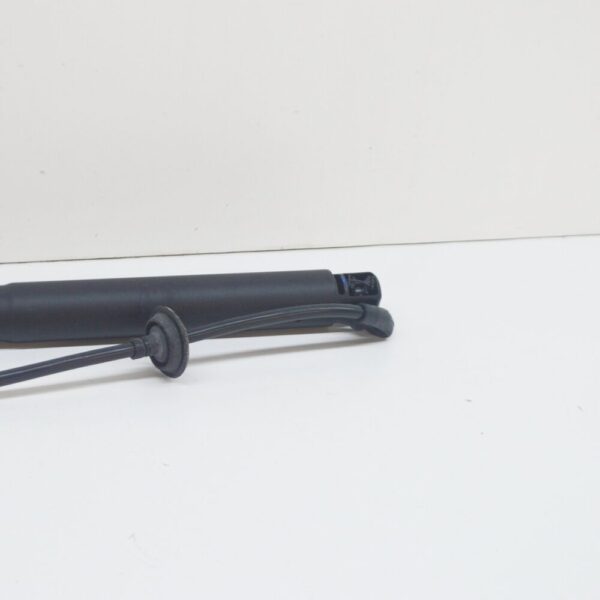 A1668900000 - NEW MERCEDES-BENZ ML W166 REAR END DOOR RIGHT DRIVE SPINDLE A1668900000 ORIGINAL
