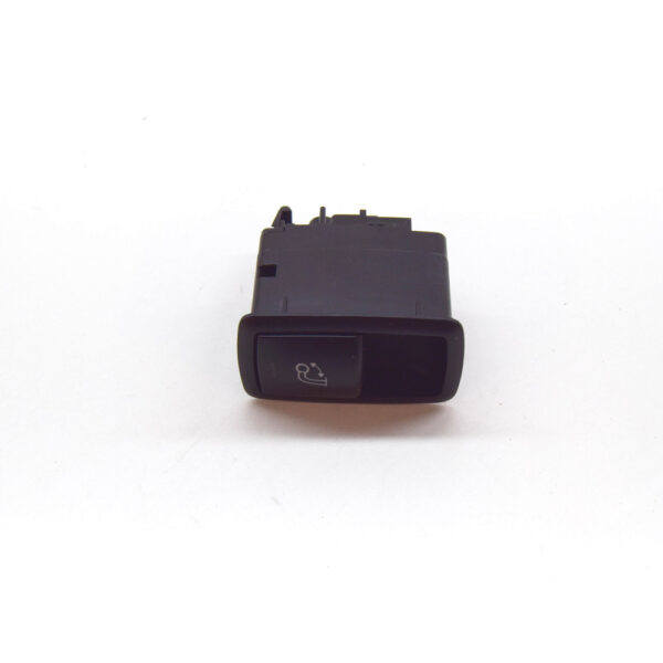A1669051700 - MERCEDES-BENZ ML W166 HITCHING MECHANISM SWITCH A1669051700 NEW GENUINE