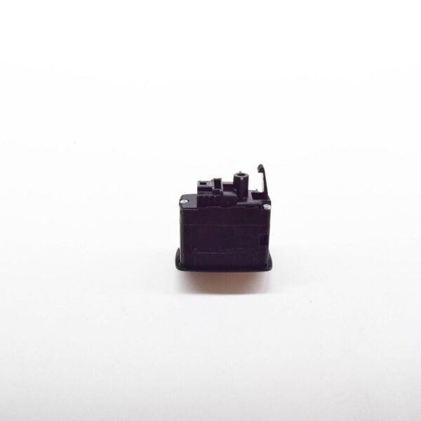 A1669051700 - MERCEDES-BENZ ML W166 HITCHING MECHANISM SWITCH A1669051700 NEW GENUINE