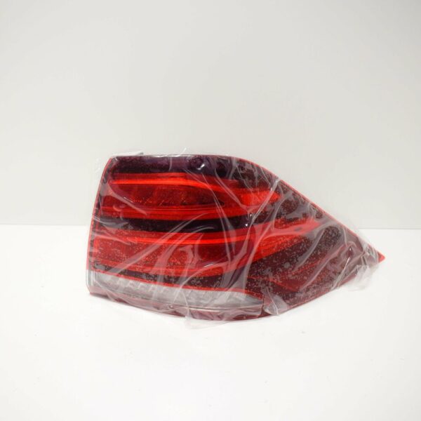 A1669065801 - NEW MERCEDES BENZ GLE W166 REAR RIGHT TAIL LIGHT LAMP A1669065801 ORIGINAL