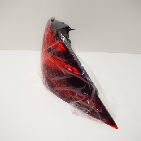 A1669065801 - NEW MERCEDES BENZ GLE W166 REAR RIGHT TAIL LIGHT LAMP A1669065801 ORIGINAL