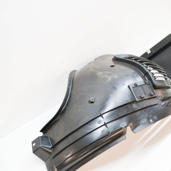 A1676901608 - NEW MB GLE W167 FRONT RIGHT WHEEL HOUSING LINER FRONT PART A1676901608