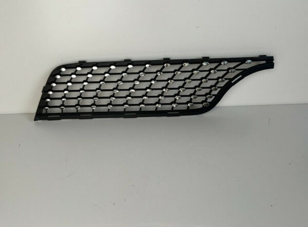 A1678886800 - NEW MB GLE W167 RADIATOR RIGHT UPPER CARRIER GRILLE A1678886800