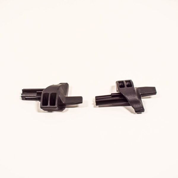 A1696930284 - MB A W169 Package Rack Plastic Staples 2 Piece A16969302849051 New REAL