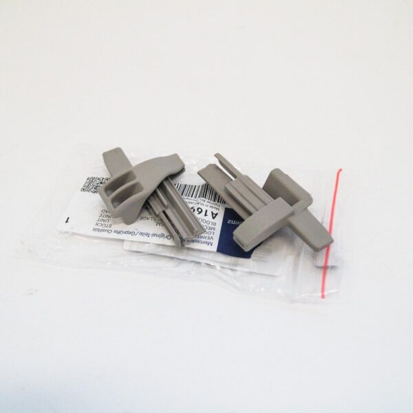 A16969302847E94 - Mercedes-Benz A Class W169 Parcelshelf Plastic Clips A16969302847E94 NEW OEM