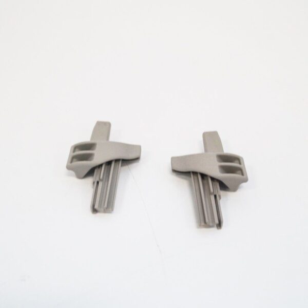 A16969302847E94 - Mercedes-Benz A Class W169 Parcelshelf Plastic Clips A16969302847E94 NEW OEM