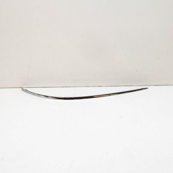 A1698851374 - NEW MERCEDES-BENZ B W245 FRONT BUMPER LEFT TRIM STRIP A1698851374