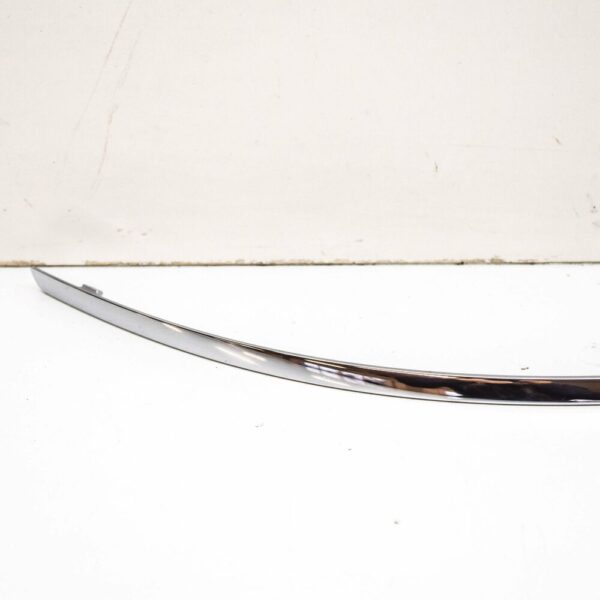 A1698851374 - NEW MERCEDES-BENZ B W245 FRONT BUMPER LEFT TRIM STRIP A1698851374