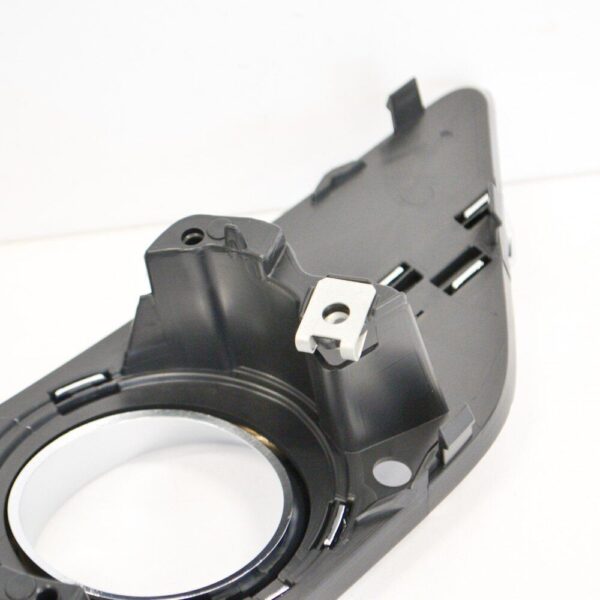 A1698853022 - MERCEDES-BENZ B-CLASS W245 Front Right Fog Light Cover A1698853022 NEW GENUINE