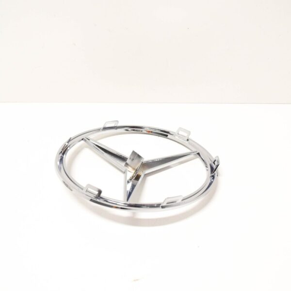 A1698880009 - MB A W169 front bumper bonnet emblem badge A1698880009 NEW REAL