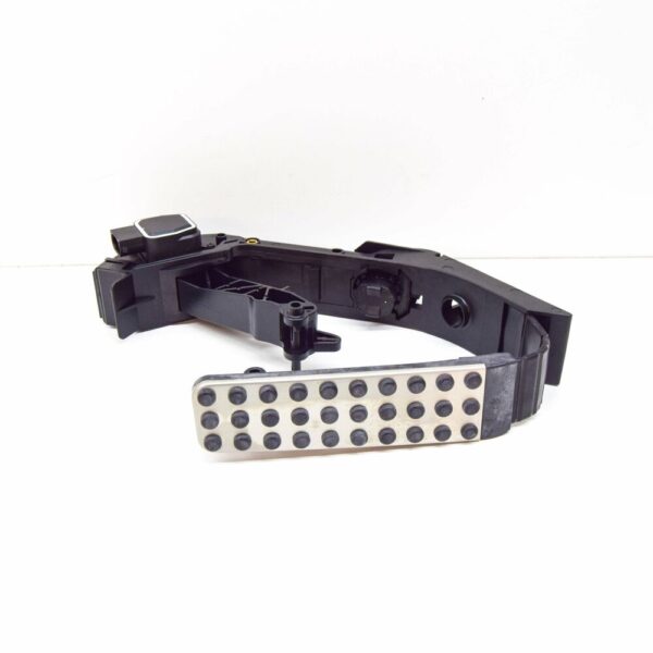 A1703000104 - NEW MERCEDES-BENZ SLK R170 ACCELERATOR PEDAL A1703000104