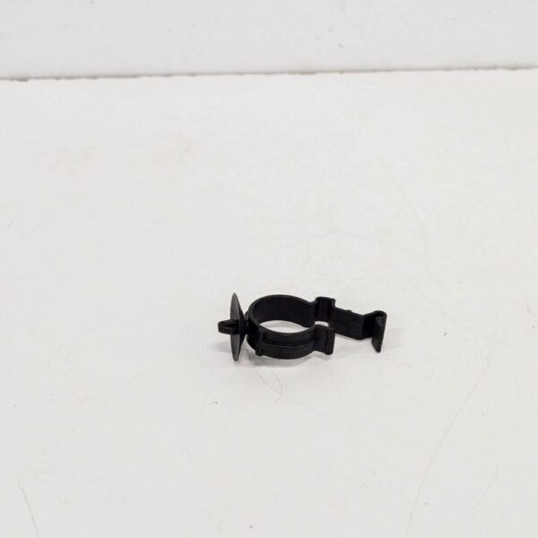 A1705060241 - NEW MB SLK R170 HELP COOLER CLAMP A1705060241 ORIGINAL