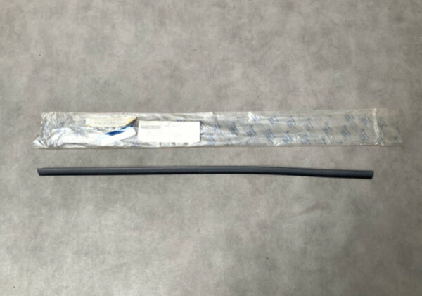 A1707250365 - NEW MB SLK R170 FRONT DOOR WAIST LINE SEALING RAIL A1707250365 ORIGINAL
