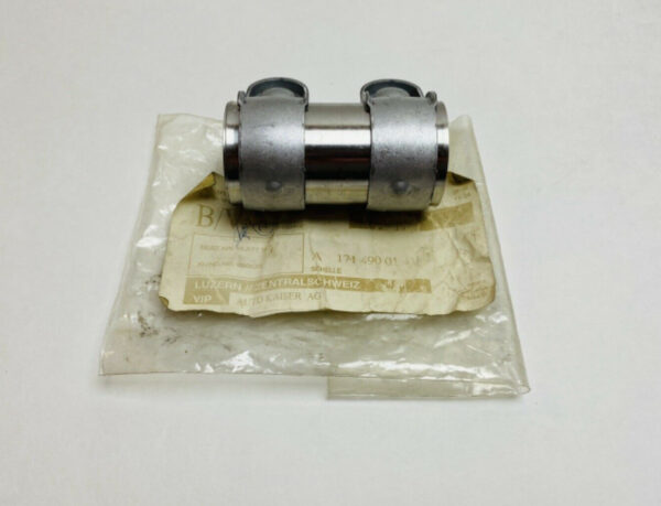 A1714900141 - NEW MB SLK R171 CENTRAL MUFFLER TO POSTERIOR MUFFLER CLAMP A1714900141 ORIGINAL