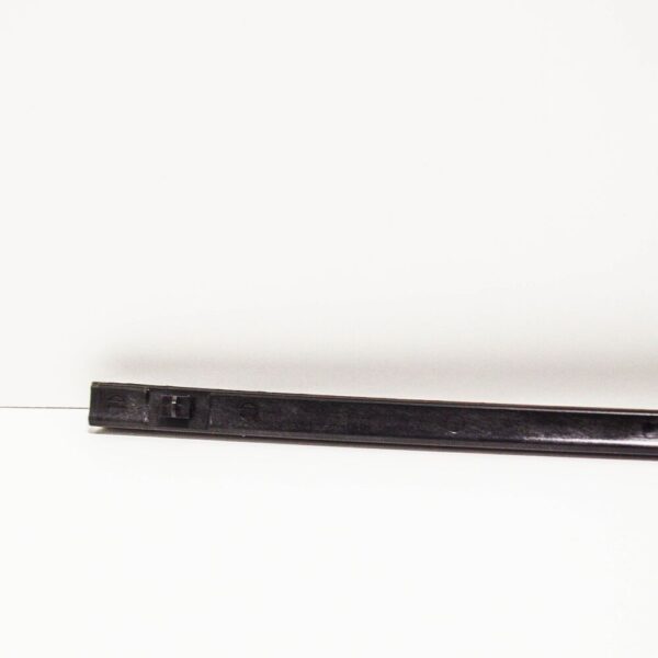 A1727200354 - MB SLC R172 door gasket front left lower sealing strip A1727200354 ORIGINAL