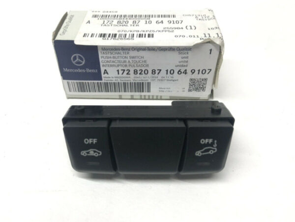A1728208710649107 - NEW MB SLK R172 EMERGENCY CALL PUSH BUTTON SWITCH A1728208710649107 ORIGINAL