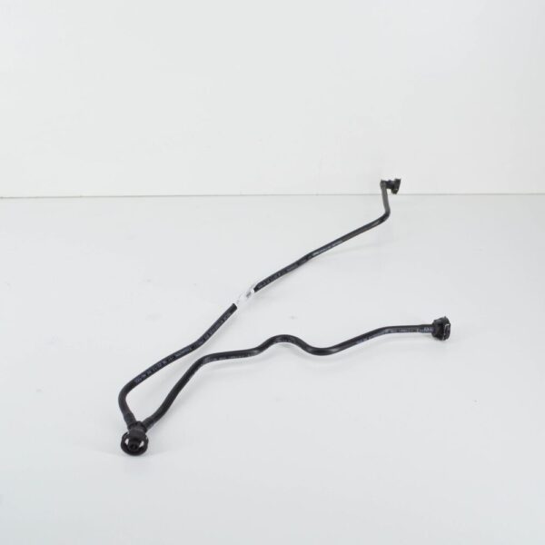 A1765010125 - NEW MB CLA C117 AMG 2.0 PETROL 265KW EXPANSION TANK PIPE A1765010125 ORIGINAL