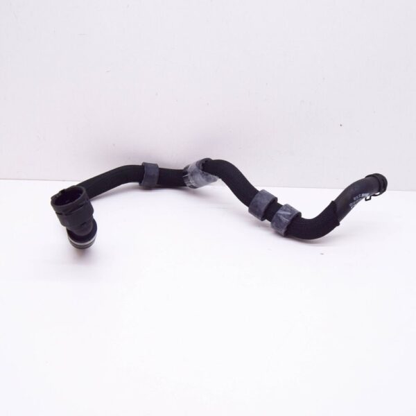 A1765012182 - NEW MB CLA C117 AMG 2.0 PETROL 265KW COOLANT PIPE HOSE A1765012182 2015 ORIGINAL