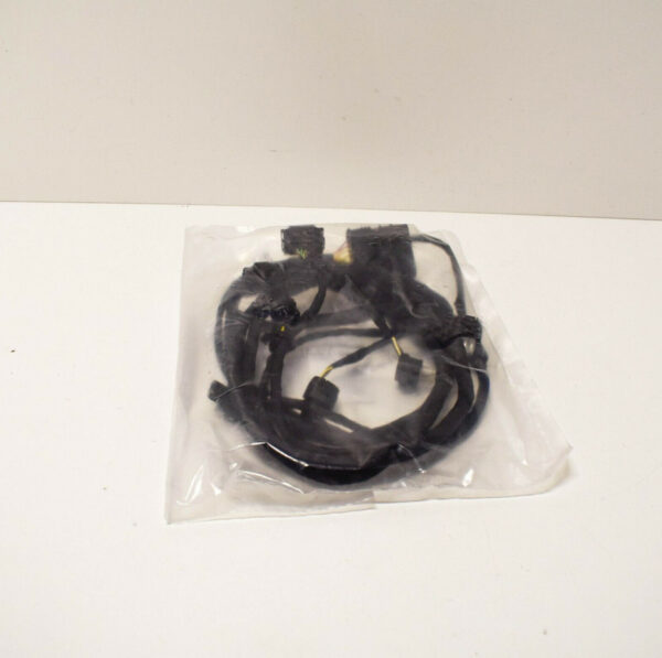 A1765403209 - NEW MERCEDES-BENZ A-CLASS W176 FRONT PARKING SENSORS CABLE HARNESS A1765403209
