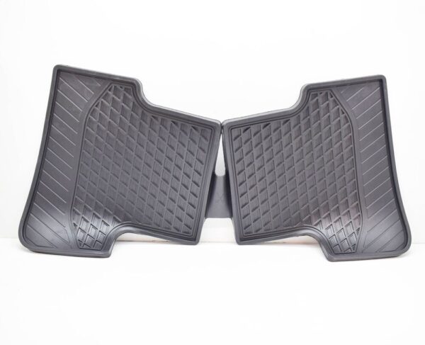A17668051019G33 - NEW MERCEDES-BENZ GLA X156 REAR FLOOR MAT SET A17668051019G33 ORIGINAL