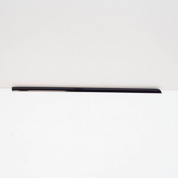 A1767250482 - MB A W176 door window exterior trim front right A1767250482 NEW original