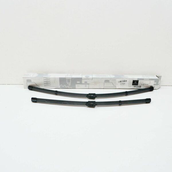 A1768204300 - NEW MB A W176 FRONT WINDSHIELD WIPER BLADES SET A1768204300 LHDOEM