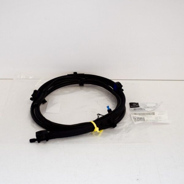 A1768600192 - MB A-Class W176 Disc Heater Nozzle A1768600192 New3